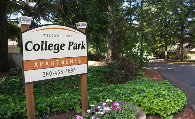College Park Apartments